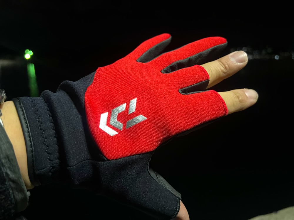 DG-6225W 防寒ライトグリップグローブ 3本カット