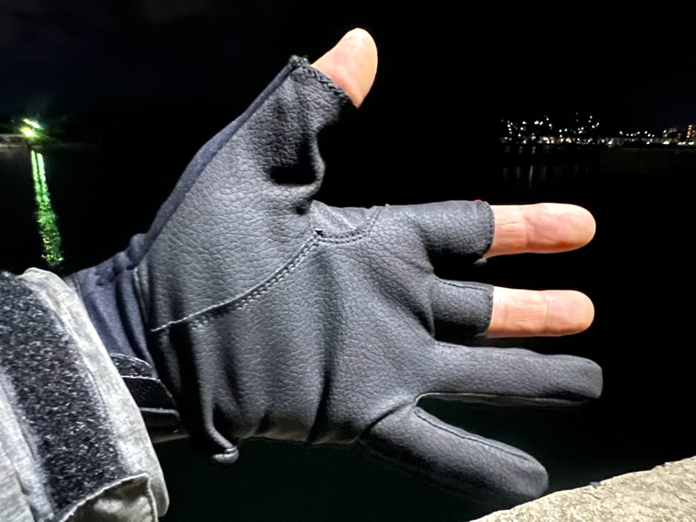 DG-6225W 防寒ライトグリップグローブ 3本カット